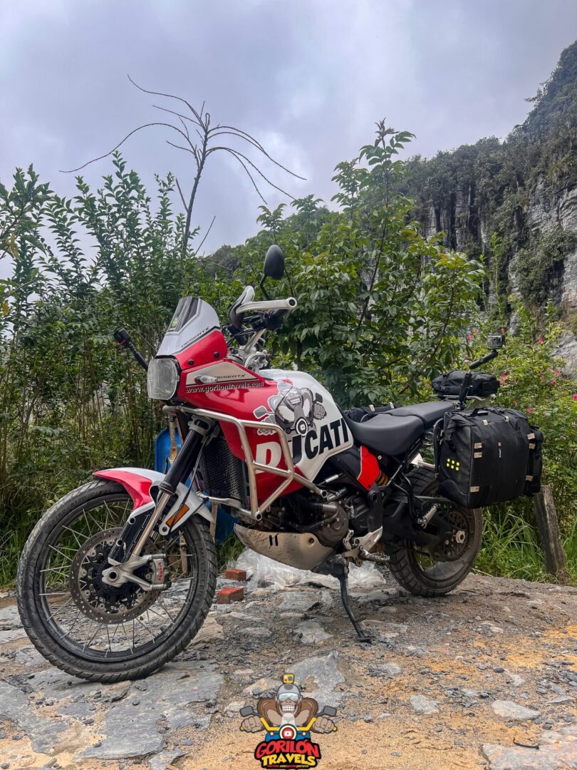352053895_1354557178437104_4424800925613560595_n VIAJAR EN MOTO POR COLOMBIA