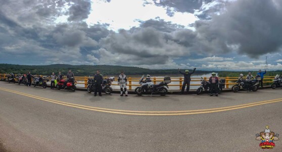 VIAJAR EN MOTO POR COLOMBIA - GUAVIARE EN MOTO POR COLOMBIA