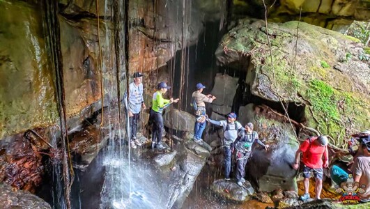 VIAJAR EN MOTO POR COLOMBIA - GUAVIARE EN MOTO POR COLOMBIA