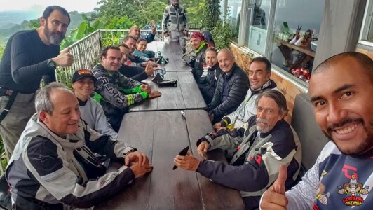 VIAJAR EN MOTO POR COLOMBIA - GUAVIARE EN MOTO POR COLOMBIA