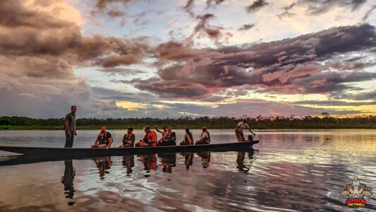 VIAJAR EN MOTO POR COLOMBIA - GUAVIARE VIAJAR EN MOTO POR COLOMBIA