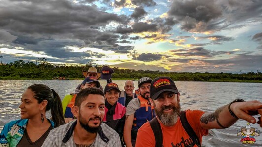 VIAJAR EN MOTO POR COLOMBIA - GUAVIARE VIAJAR EN MOTO POR COLOMBIA