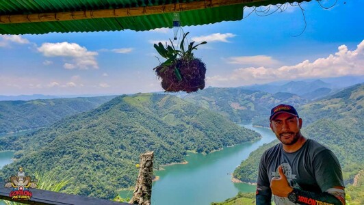 VIAJAR EN MOTO POR COLOMBIA - EMBALSE NORCASIA, AMANI, CALDAS VIAJAR EN MOTO POR COLOMBIA