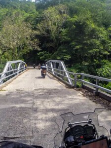 VIAJAR EN MOTO POR COLOMBIA - EMBALSE NORCASIA, AMANI, CALDAS VIAJAR EN MOTO POR COLOMBIA
