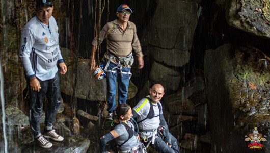 VIAJAR EN MOTO POR COLOMBIA - GUAVIARE EN MOTO POR COLOMBIA