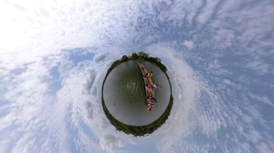 EN MOTO POR COLOMBIA