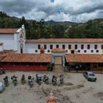 EN MOTO A VILLA DE LEYVA POR OFF ROAD EN MOTO A VILLA DE LEYVA POR OFF ROAD